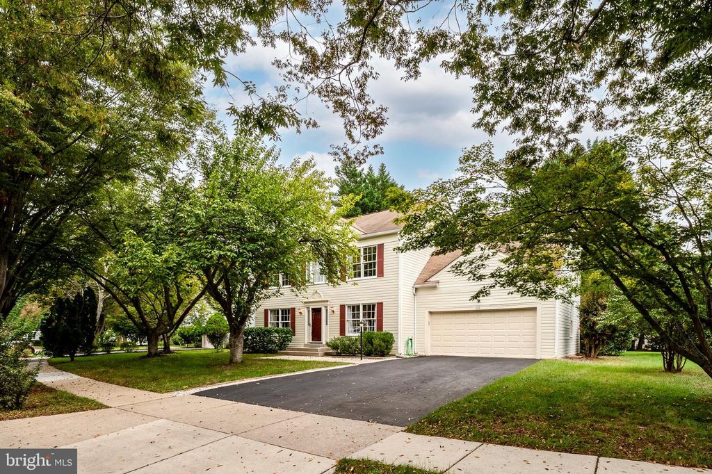 16111 AMETHYST LN, Bowie, MD 20716