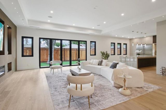 784 S Genevieve Lane, San Jose, CA 95128