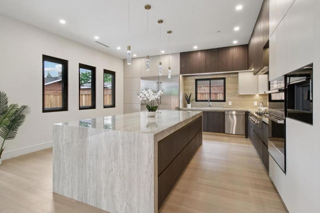 784 S Genevieve Lane, San Jose, CA 95128