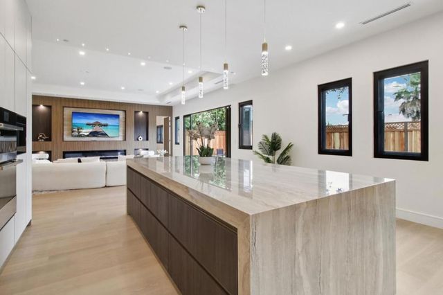784 S Genevieve Lane, San Jose, CA 95128