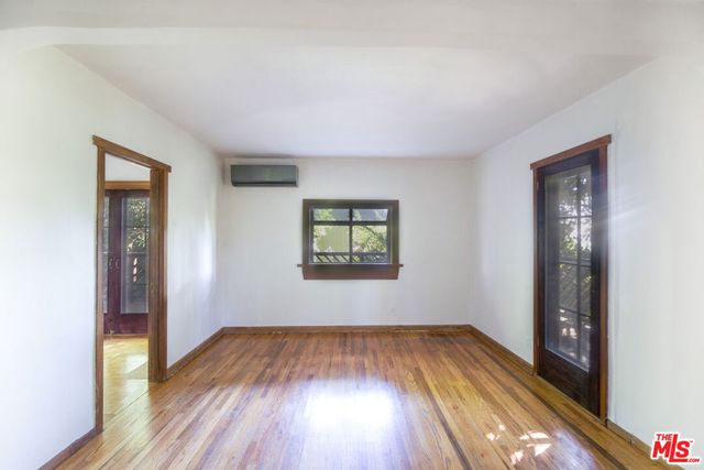 460 W Avenue 46, Los Angeles, CA 90065