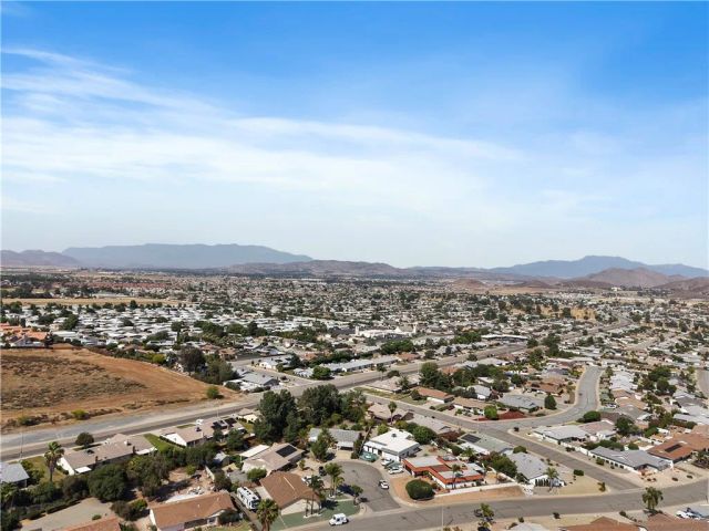 28040 Winthrop Court, Menifee, CA 92586