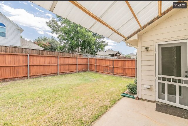 210 Madisson Drive, Euless, TX 76039