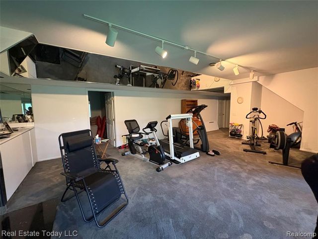7283 Huntcliff 57, West Bloomfield, MI 48322