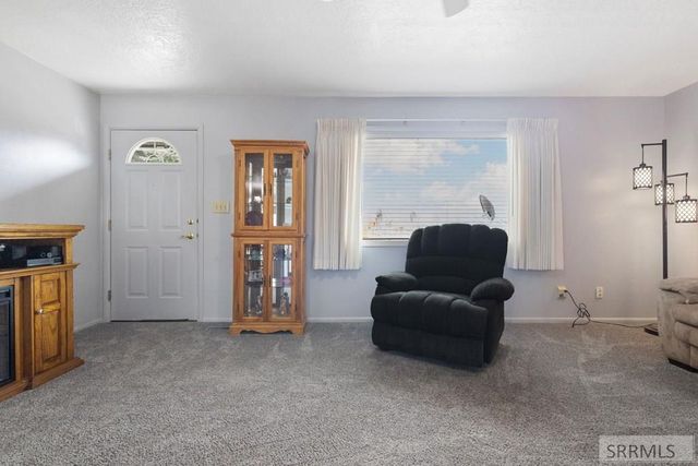 80 S 4th Street, Driggs, ID 83422