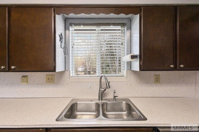 80 S 4th Street, Driggs, ID 83422