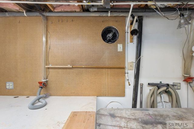 80 S 4th Street, Driggs, ID 83422