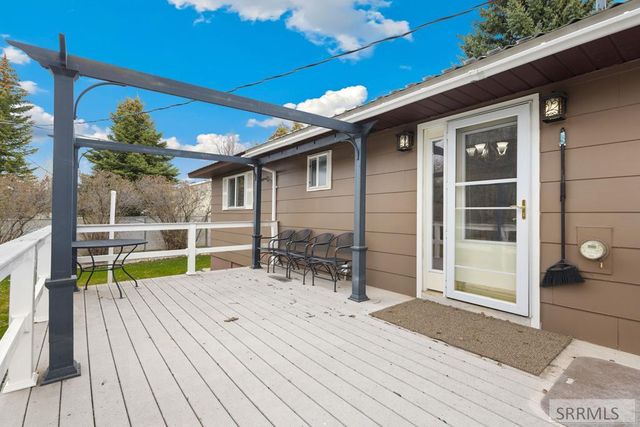 80 S 4th Street, Driggs, ID 83422