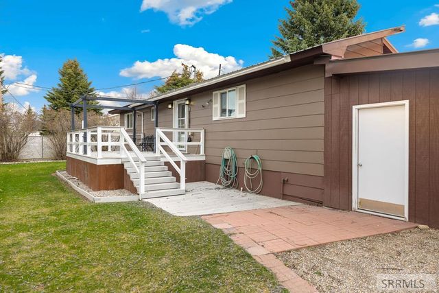 80 S 4th Street, Driggs, ID 83422