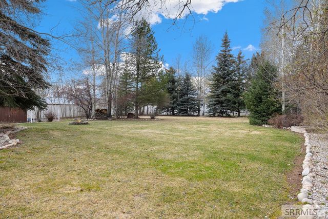 80 S 4th Street, Driggs, ID 83422