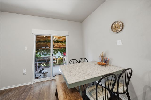 305 Breaux Lane, Mabank, TX 75147