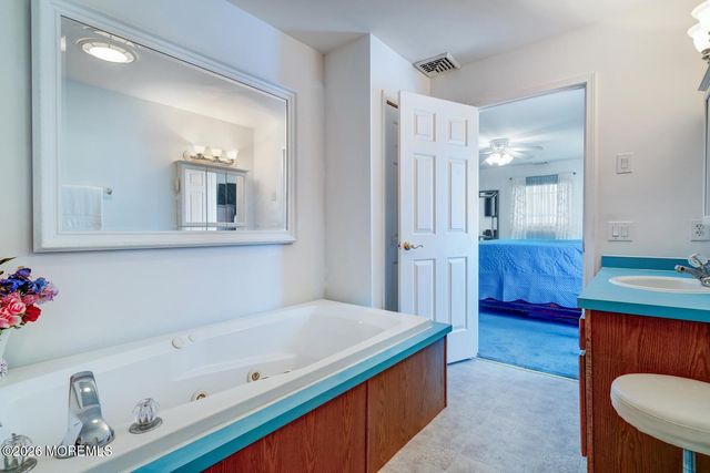 22 W Raritan Drive, Little Egg Harbor, NJ 08087