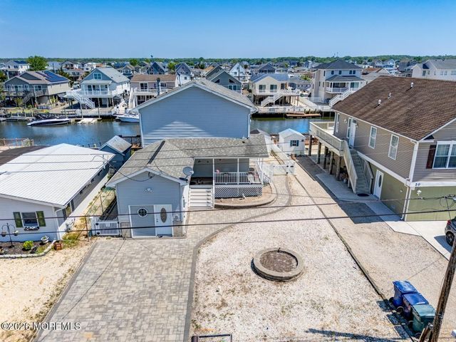 22 W Raritan Drive, Little Egg Harbor, NJ 08087