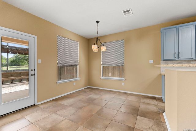 8230 Piney Wood Run, San Antonio, TX 78255