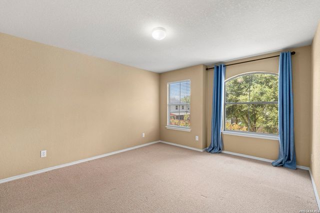8230 Piney Wood Run, San Antonio, TX 78255
