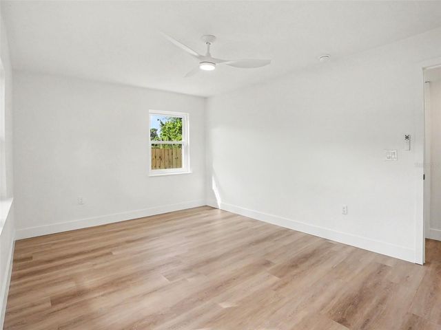 2400 REST HAVEN AVENUE, Orlando, FL 32806