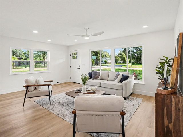 2400 REST HAVEN AVENUE, Orlando, FL 32806