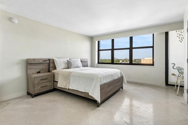 936 Intracoastal Drive 12h, Fort Lauderdale, FL 33304