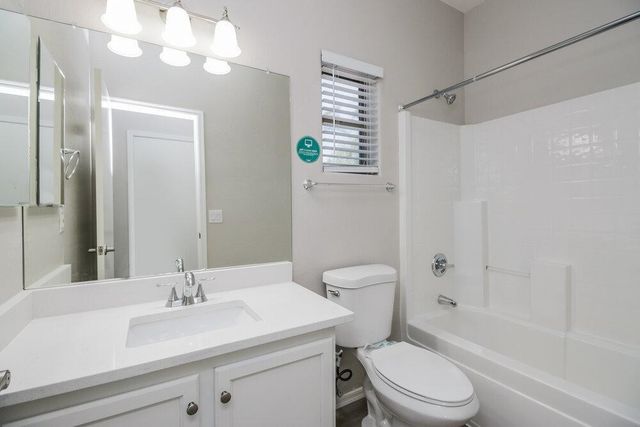 7660 E Baltimore Street, Mesa, AZ 85207