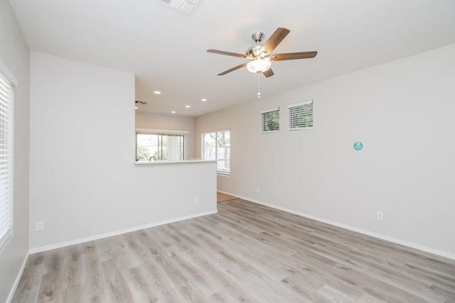 7660 E Baltimore Street, Mesa, AZ 85207