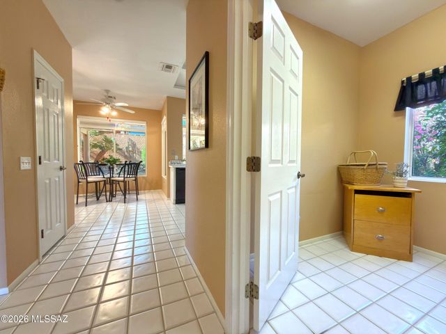 2349 E Agapanthus Street, Oro Valley, AZ 85755