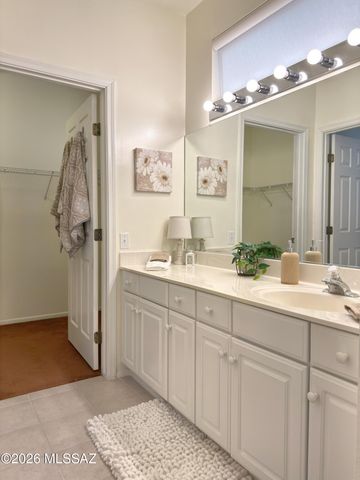 2349 E Agapanthus Street, Oro Valley, AZ 85755