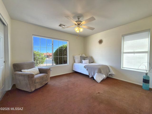 2349 E Agapanthus Street, Oro Valley, AZ 85755