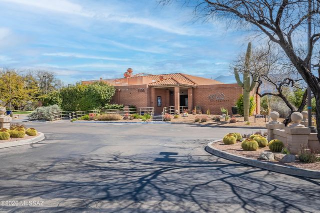 2349 E Agapanthus Street, Oro Valley, AZ 85755