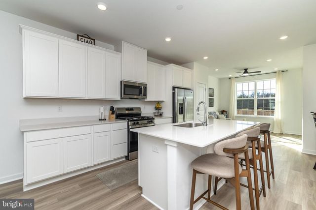 41 BARNES WAY, Sicklerville, NJ 08081