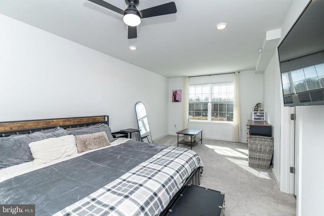 41 BARNES WAY, Sicklerville, NJ 08081