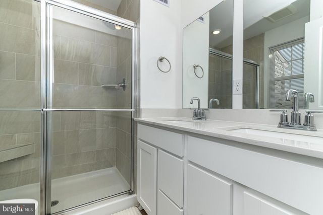 41 BARNES WAY, Sicklerville, NJ 08081