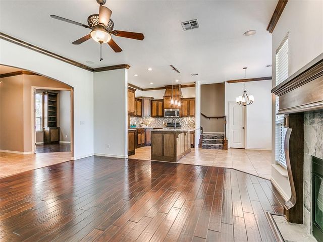 1409 Brayhill Road, Edmond, OK 73003