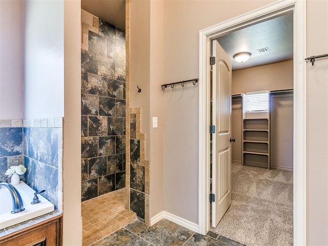 1409 Brayhill Road, Edmond, OK 73003