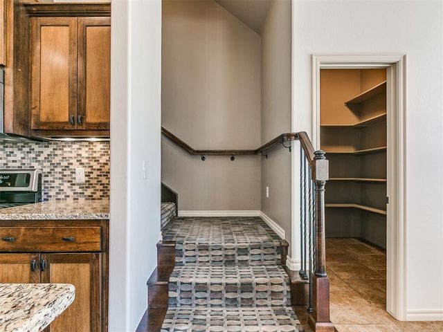 1409 Brayhill Road, Edmond, OK 73003