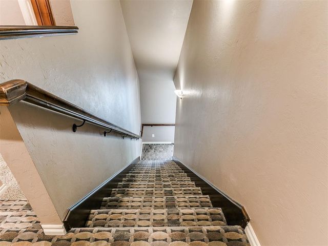 1409 Brayhill Road, Edmond, OK 73003