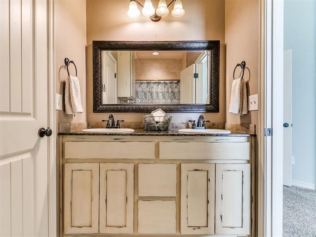 1409 Brayhill Road, Edmond, OK 73003