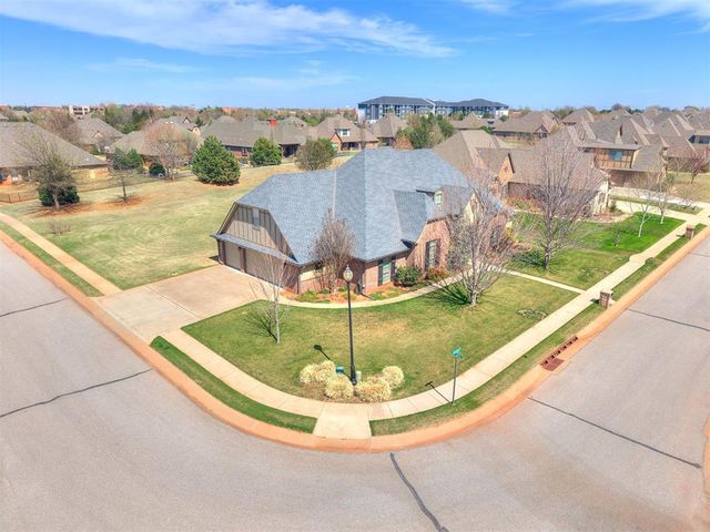 1409 Brayhill Road, Edmond, OK 73003