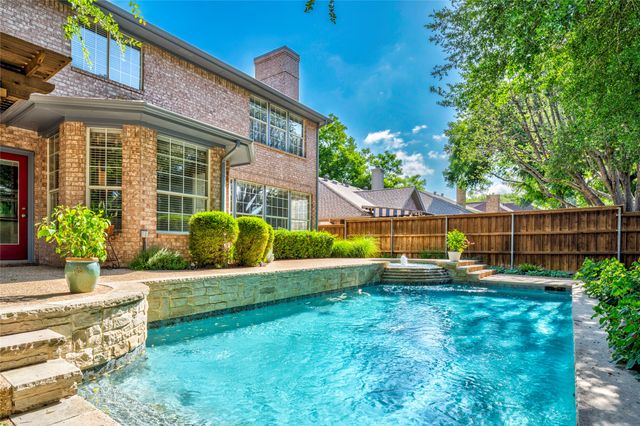 2233 Beechwood Lane, Flower Mound, TX 75028