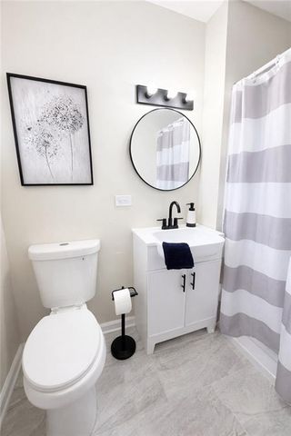 11112 Winchester Avenue, Kansas City, MO 64134