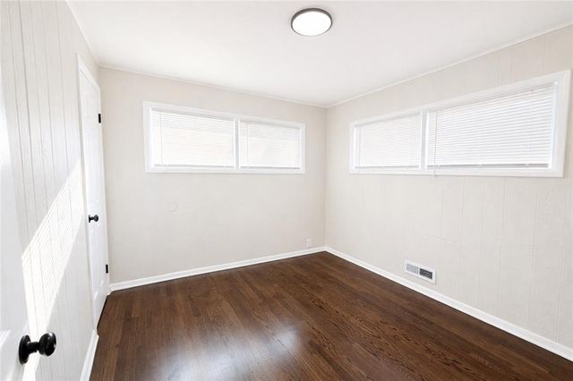 11112 Winchester Avenue, Kansas City, MO 64134