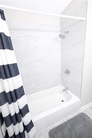 11112 Winchester Avenue, Kansas City, MO 64134