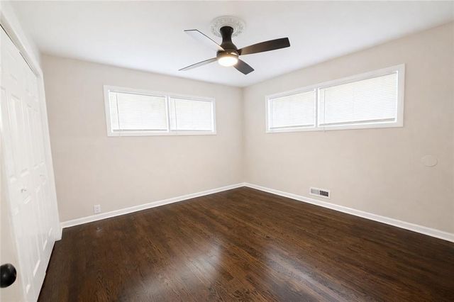 11112 Winchester Avenue, Kansas City, MO 64134