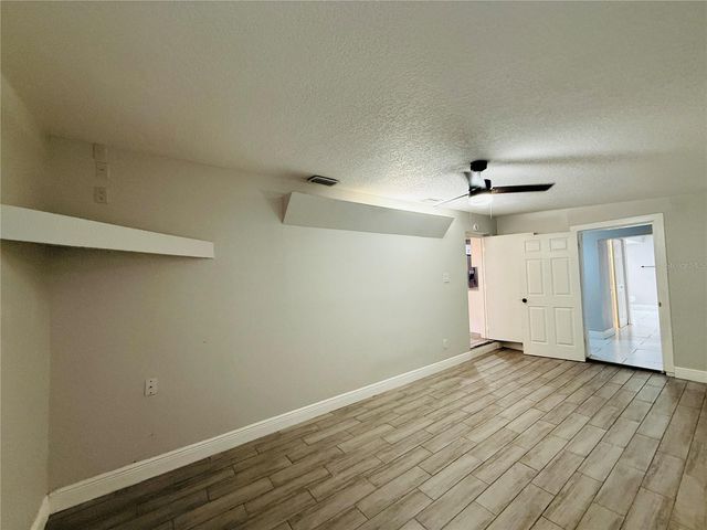 4203 E YUKON STREET, Tampa, FL 33617