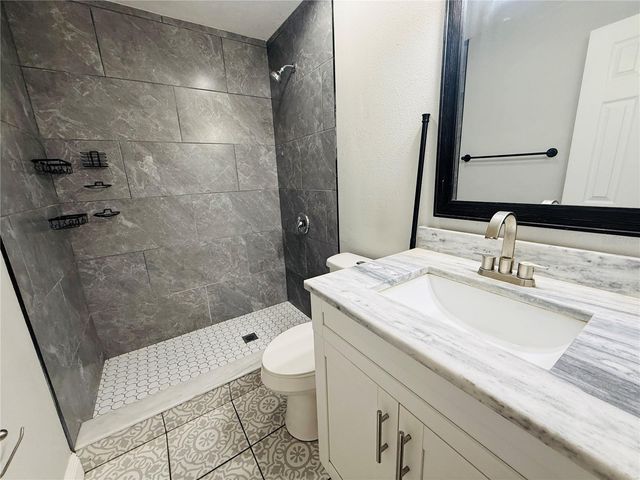 4203 E YUKON STREET, Tampa, FL 33617