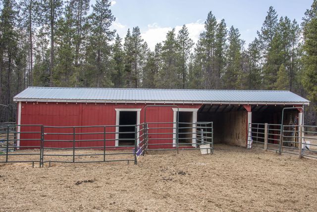 17235 S Century Drive, Bend, OR 97707