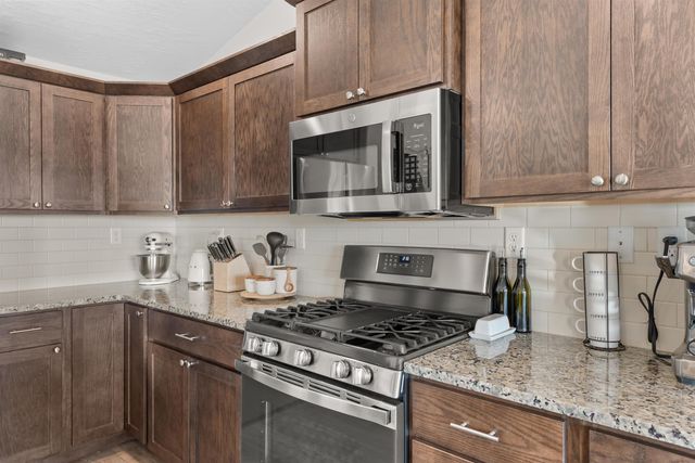 1808 E C St, Deer Park, WA 99006