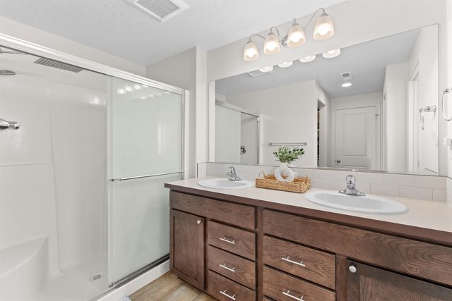 1808 E C St, Deer Park, WA 99006