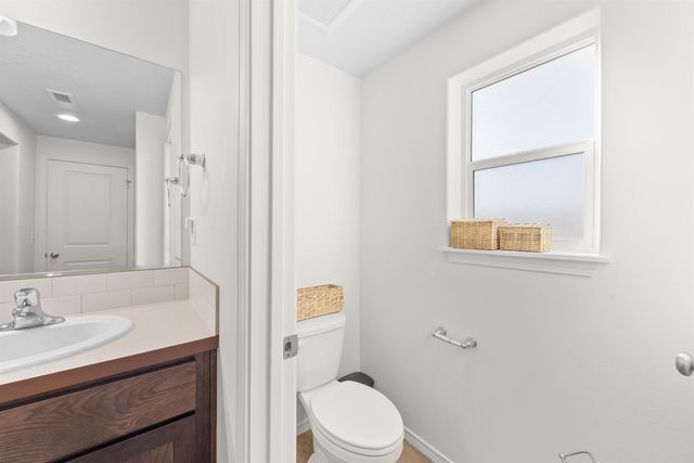 1808 E C St, Deer Park, WA 99006