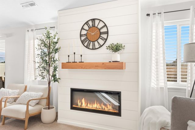 1808 E C St, Deer Park, WA 99006