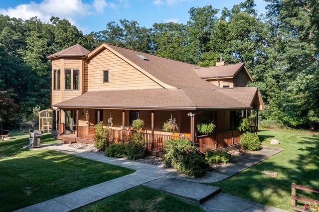 3530 E Challas Entrance, Crete, IL 60417